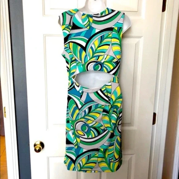 Jennifer Lopez Colorful Peacock Sleeveless Open Back Dress Size Medium - Picture 2 of 3